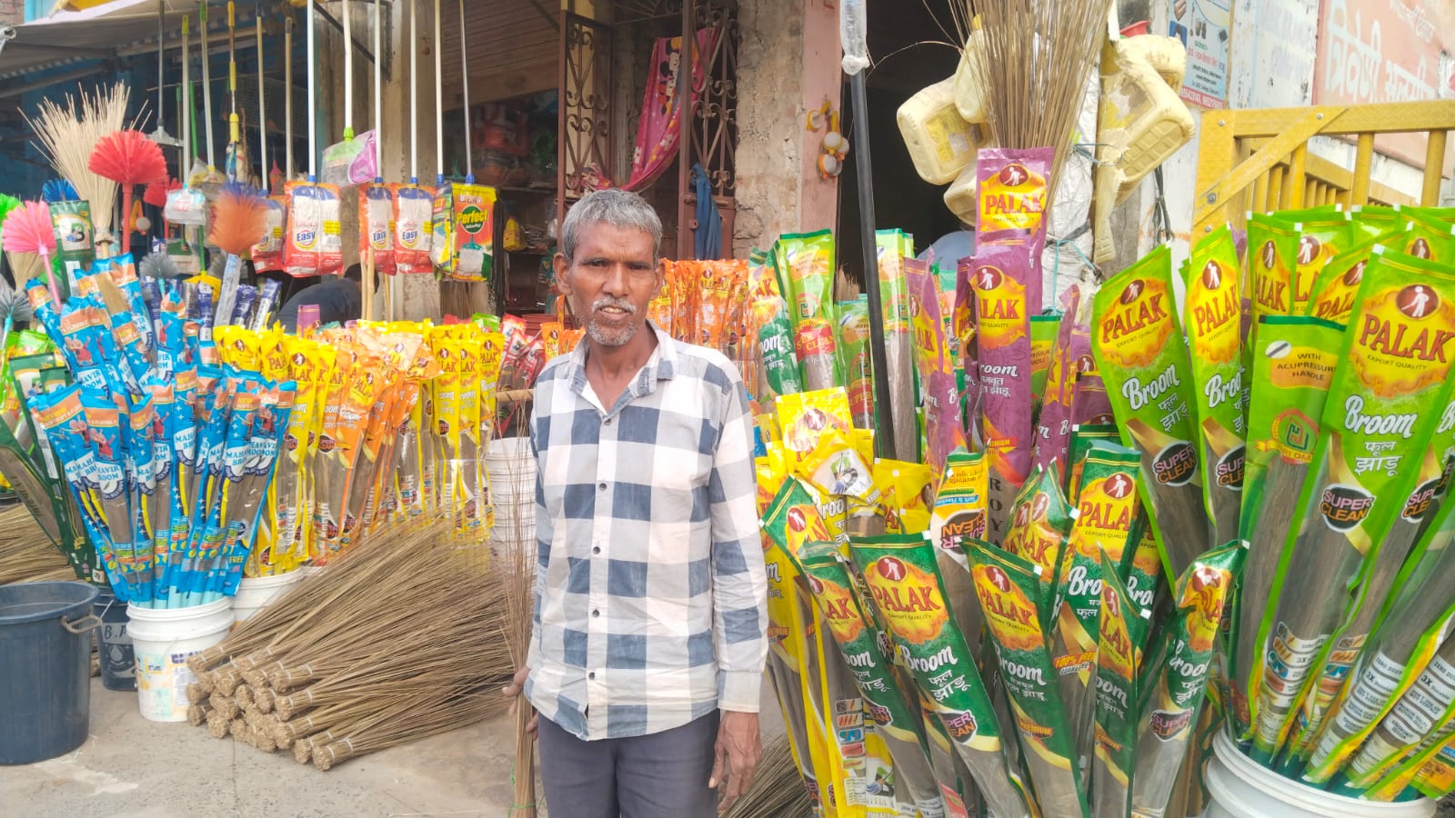 धनतेरस सुख- समृद्धि लाए, आपका जीवन सुखमय होने की कामना*
------------------------------
        
             
*दीप जले तो रोशन हो आपका जहान,पूरा हो आप