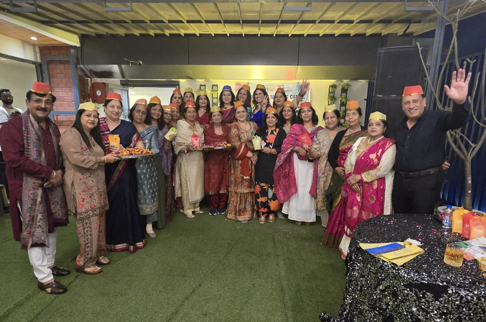 रोटरी क्लब मेरठ कैंट ने मनाया होली पर्व 